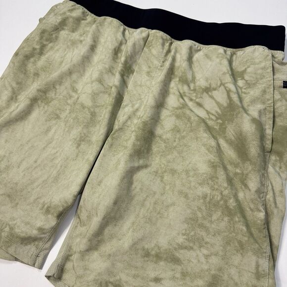 Fabletics Shorts Mens Size XXL 5" Inseam Running Gym Athleisure - Picture 4 of 8